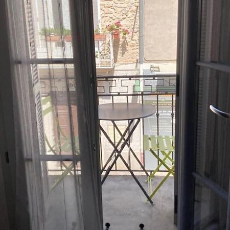 Loft Au Coeur De Nimes Appartement Buitenkant foto